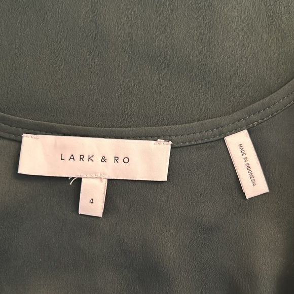 Lark & Ro Green Sleeveless Career Business Classic Tank Top Size 4 - Picture 5 of 6